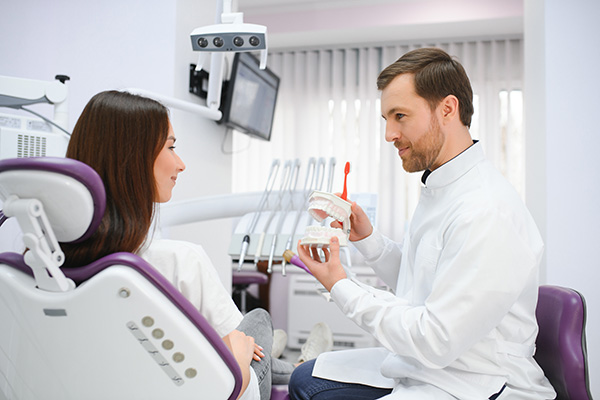 Emergency Dentist Vs  Oral Surgeons