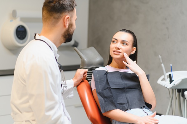 Seeing An Emergency Dentist For A Mouth Sore